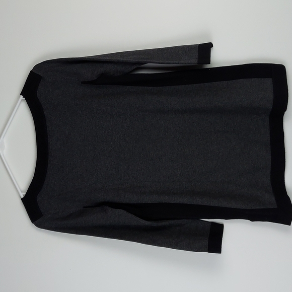 Cable and Gauge Black and Gray Sweater - Picture 5 of 5